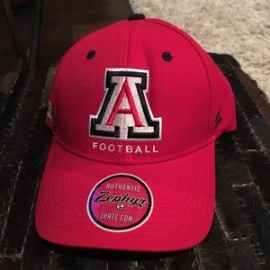 NWT Arizona Wildcats College Football Cap Hat